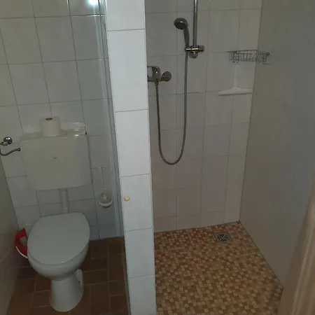 Feriehus Tannenhaeuschen In Loppin